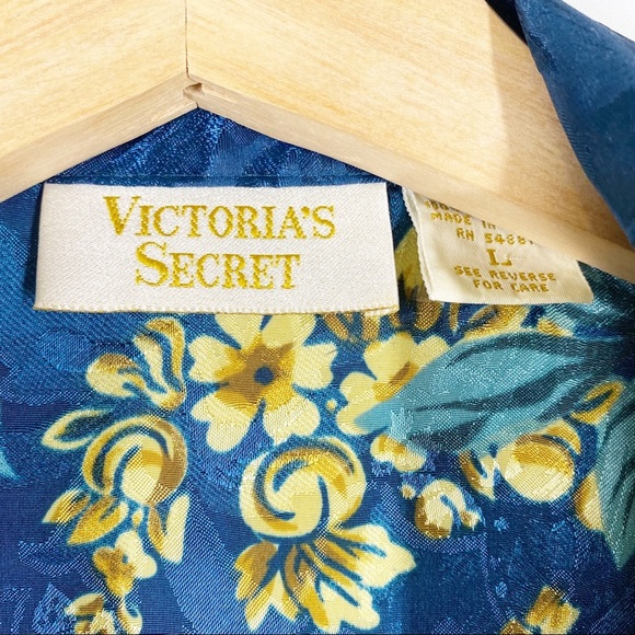 Vintage Victoria’s Secret Floral Button Down Pajama Top L - Picture 11 of 13